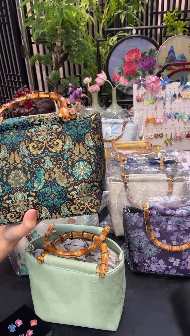织绣꧁***꧂非遗苏绣手工饰品