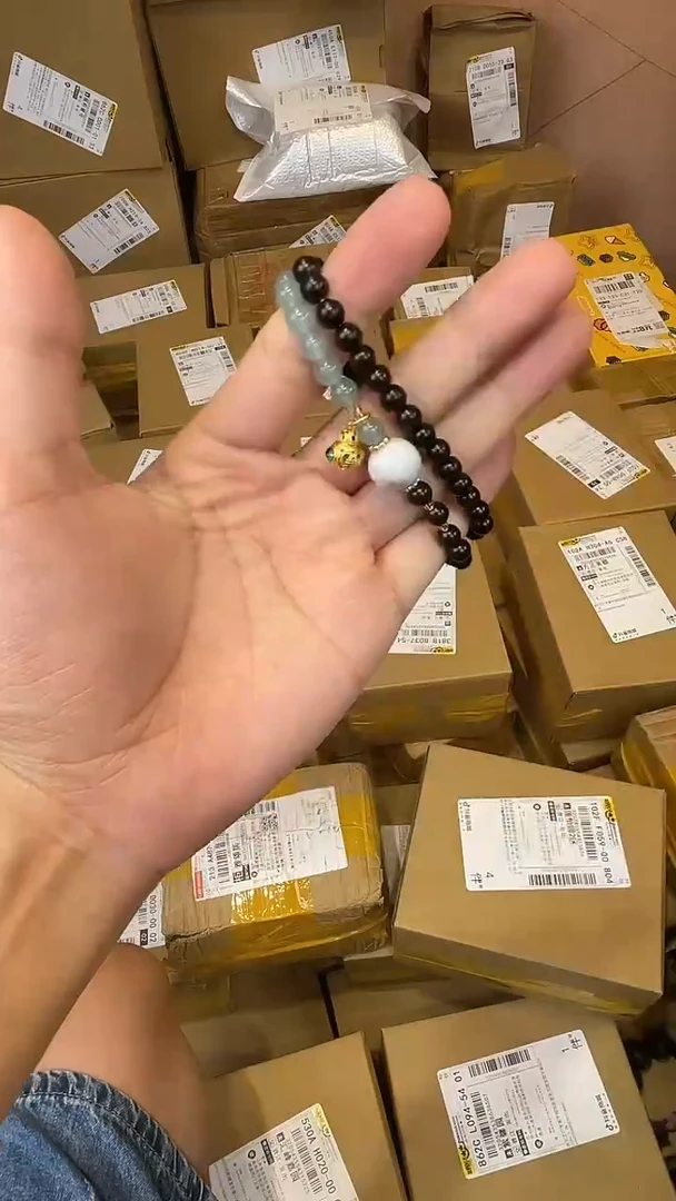 直播间精选手串一串