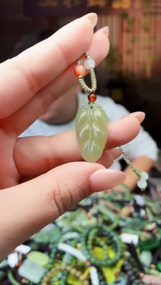 颈饰未镶嵌和田玉拍一发一多样性发货