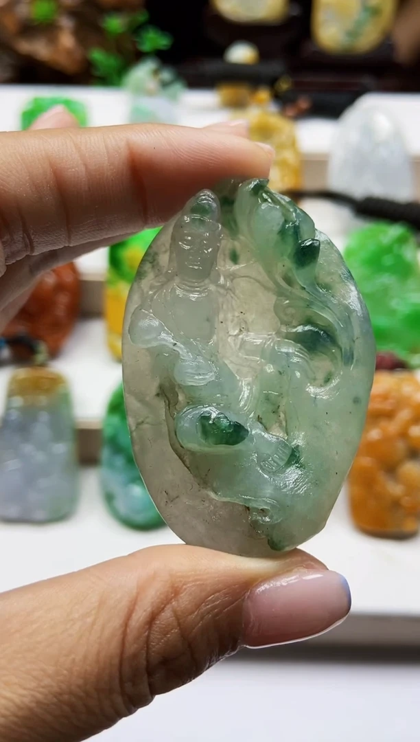 颈饰未镶嵌翡翠翡翠A货