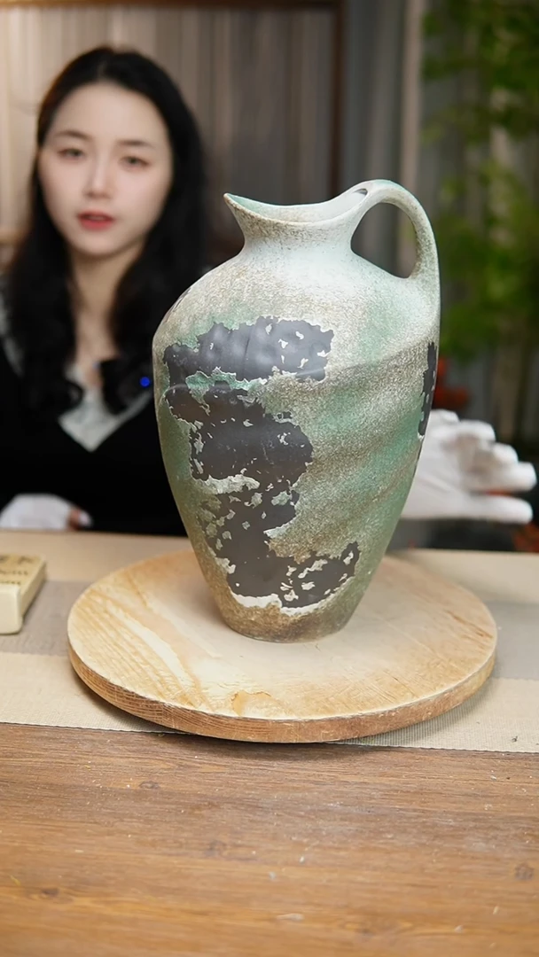 【闪购商品】陶瓷  花器诧寂复古绿奶壶