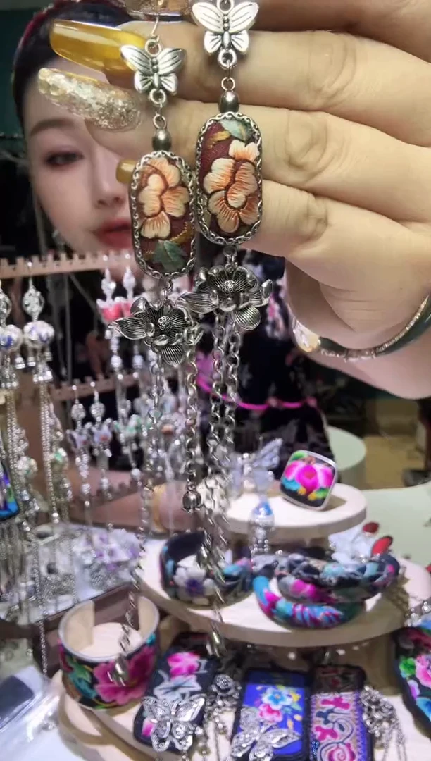 刺绣纯手工民族风耳环