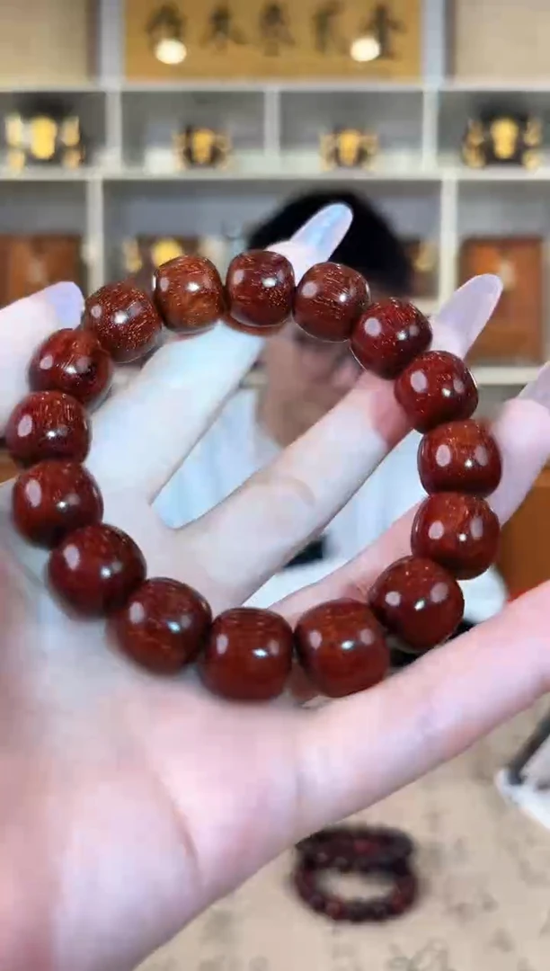 檀香紫檀（小叶紫檀）13*14 老型单圈手串