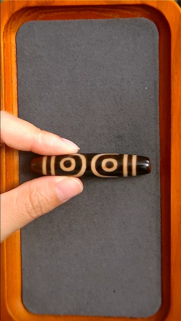 未镶嵌玛瑙/玉髓珠宝半成品上肯全手宝盖三眼天珠12*60