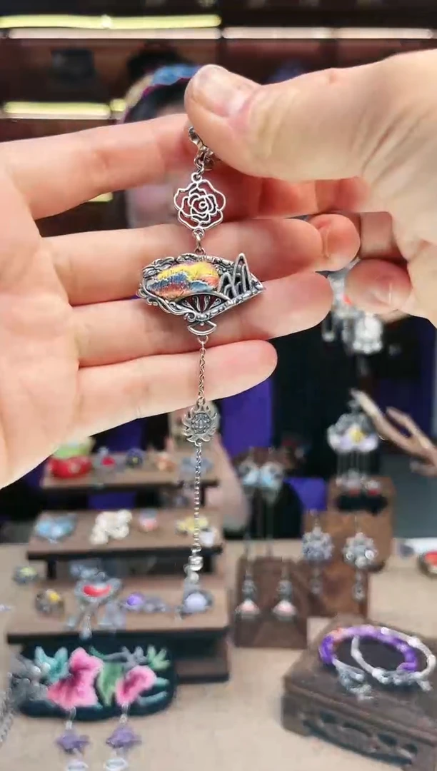 【闪购商品】织绣1902黔东南苗族刺绣