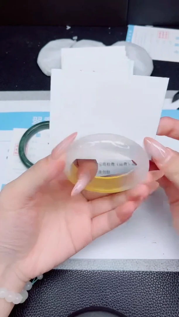 石英质玉手镯未镶嵌247-55