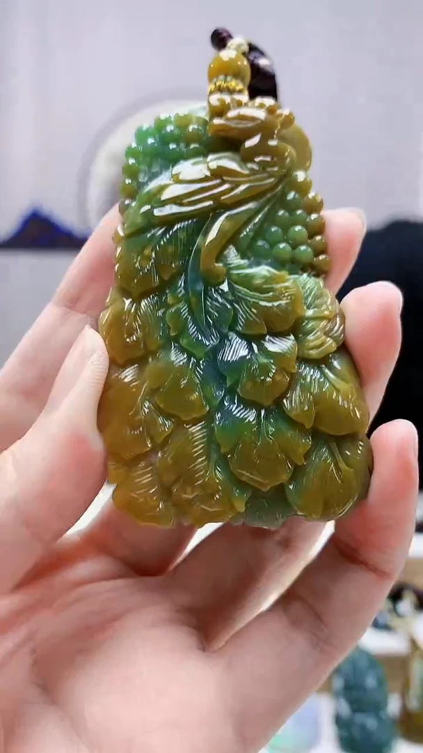 未镶嵌定制翡翠4898zm-毛货挂件48凤凰