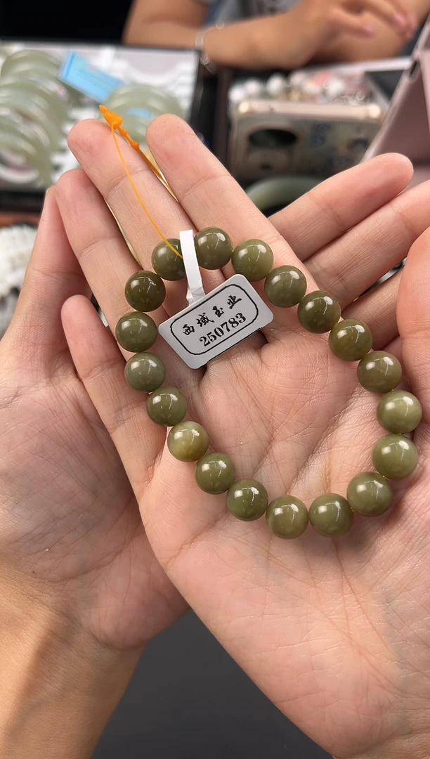 未镶嵌手串和田玉且末黑羊洞碧玉手串卡10微色差