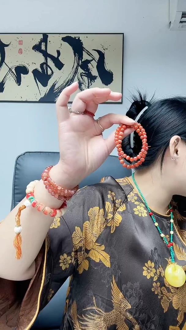 裸石琥珀未镶嵌740