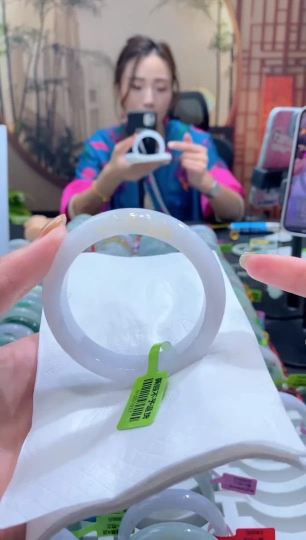 未镶嵌手镯翡翠000083765