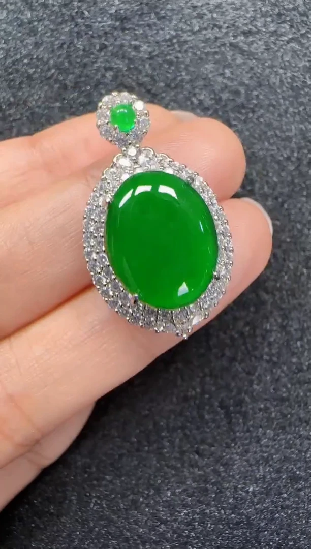 未镶嵌定制翡翠翡翠吊坠57