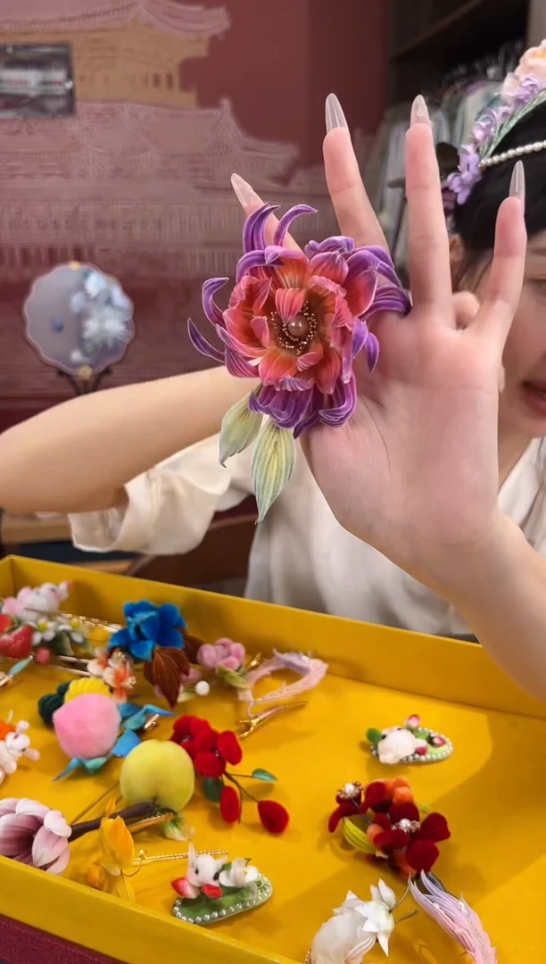 刺绣非遗绒花（发饰）