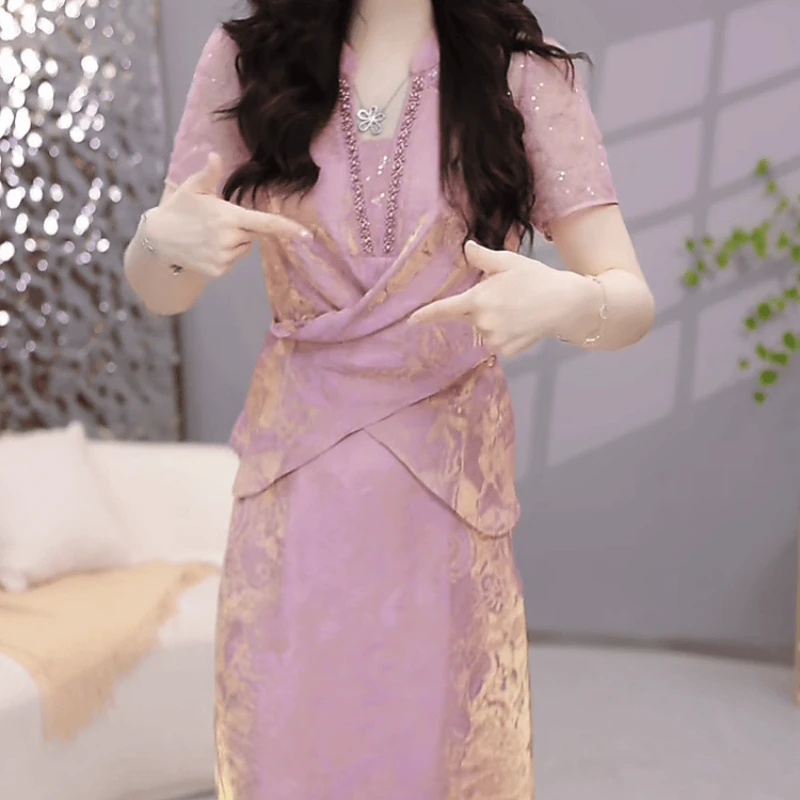 【上衣+半身裙】2025夏季新款洋气粉色时尚优雅收腰显瘦减龄两件套