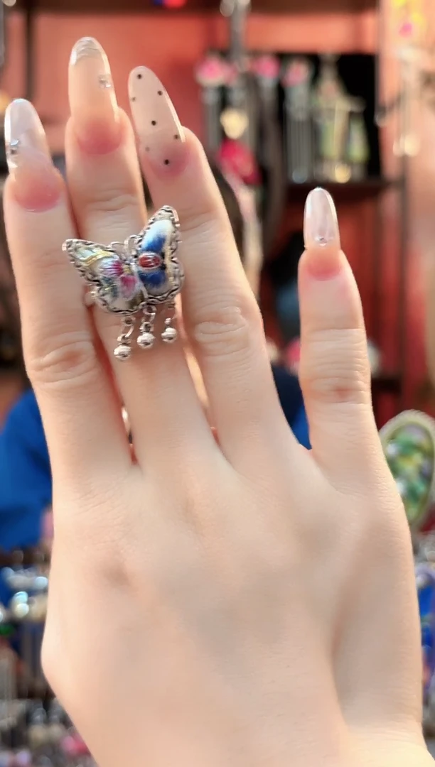 织绣云织谣民族风精美饰品 488