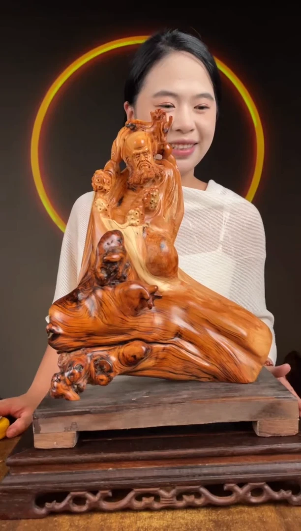 柏木（崖柏）手工摆件,先抢先得! 编号:153