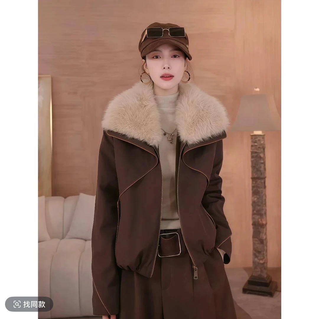 时尚气质大毛领外套女2025冬季新款短款加厚派克服A711181