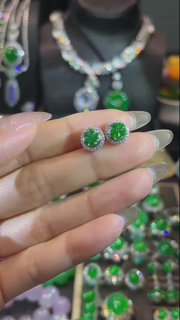 【闪购商品】翡翠耳钉18K金镶嵌耳钉