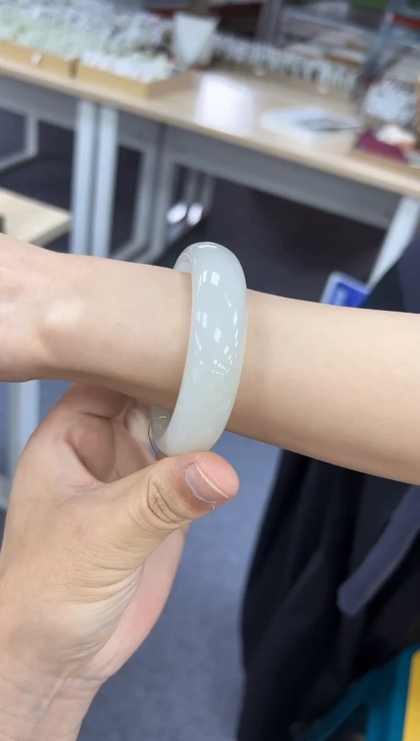 颈饰未镶嵌和田玉55-56  125