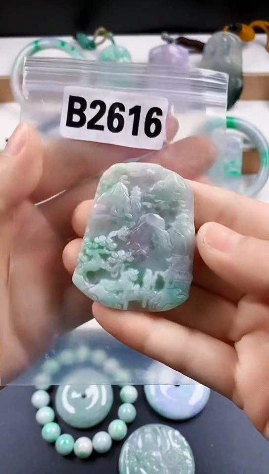 颈饰未镶嵌翡翠天然翡翠吊坠挂件