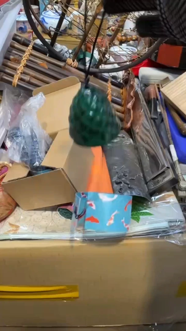 金属中古艺术工艺美术品