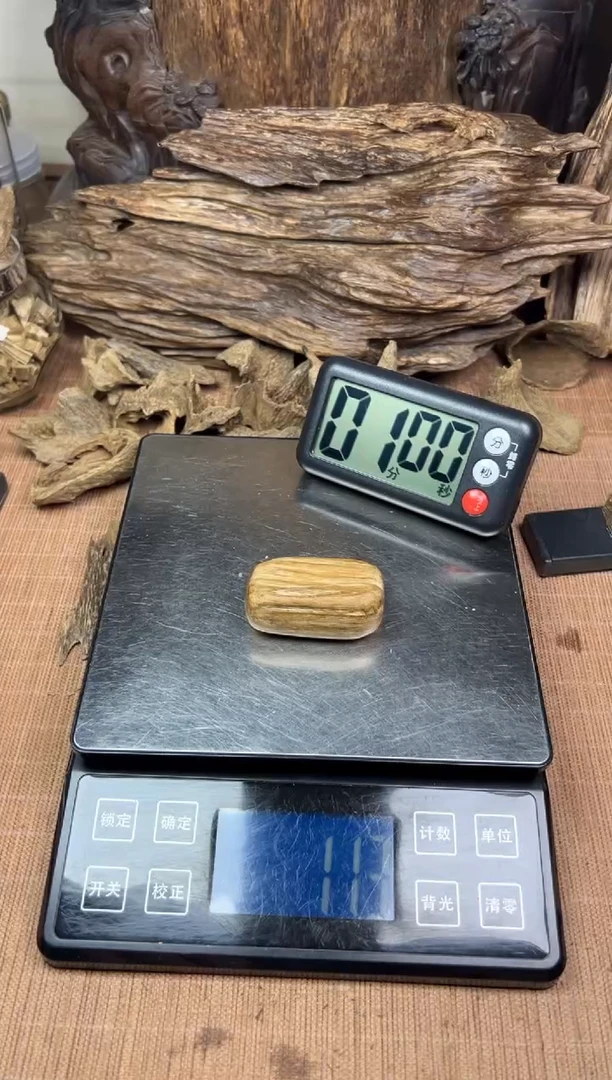 沉香沉香碎屑J**f柬埔寨