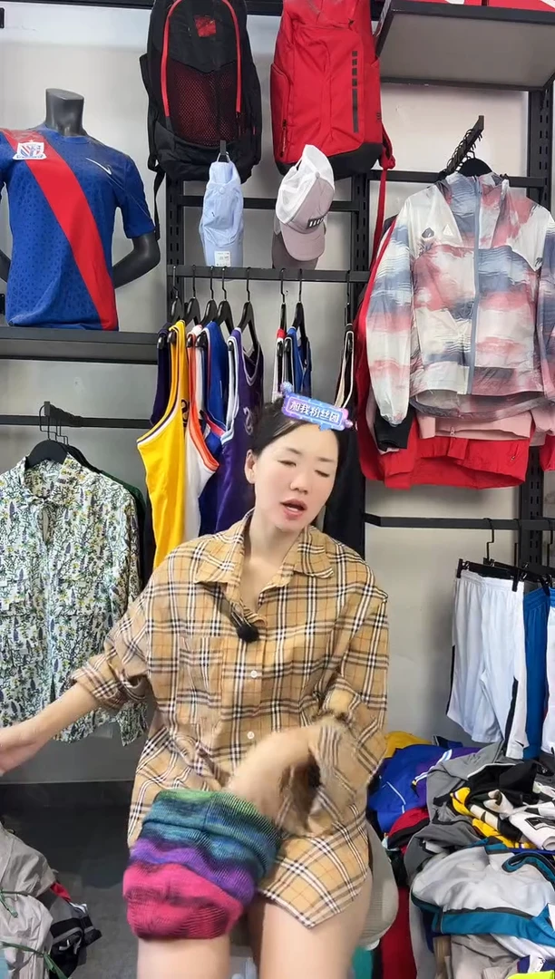 433编码 耐克卫衣服饰过款为准 尺码·