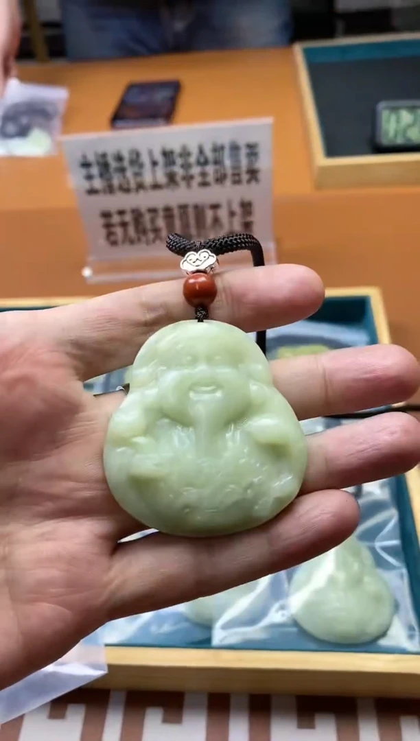 【闪购商品】蛇纹石玉其它未镶嵌多样性发货一个