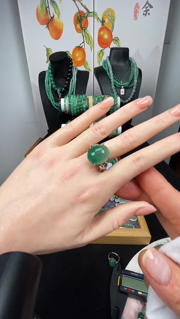 合金石英质玉（非洲翠）戒指开口型