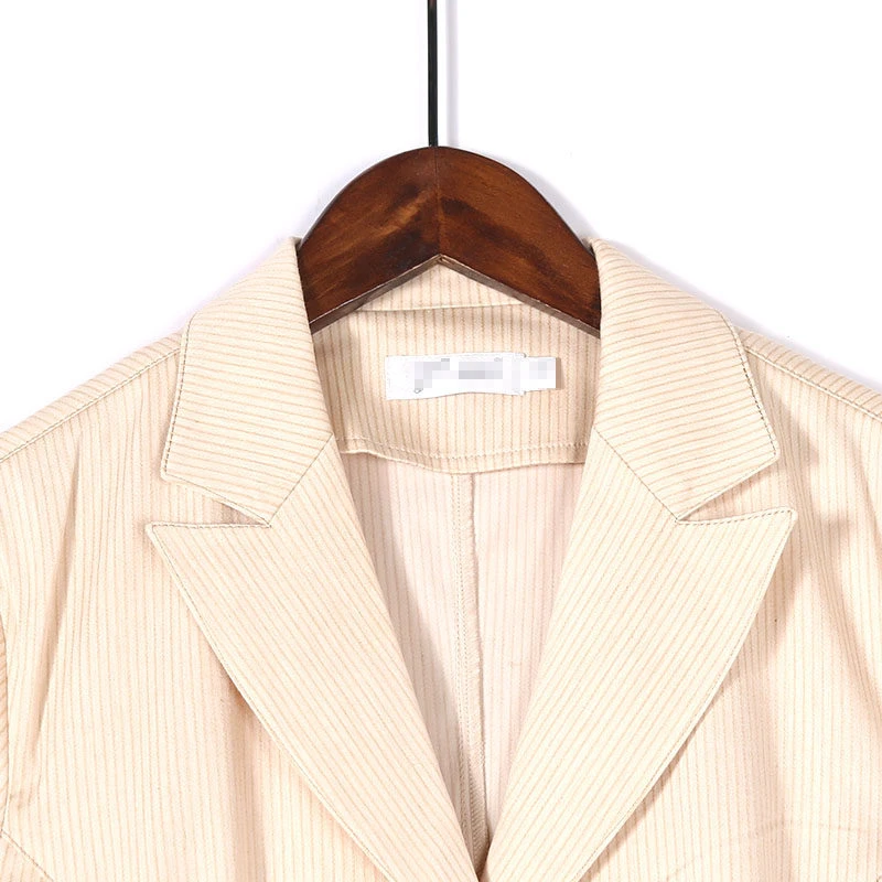 气质显瘦通勤职业休闲简约百搭上衣