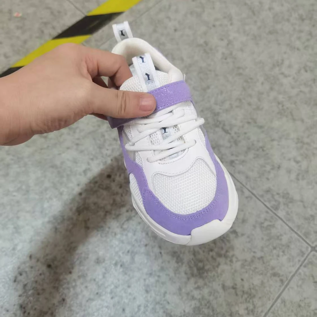 1021儿童时尚休闲鞋