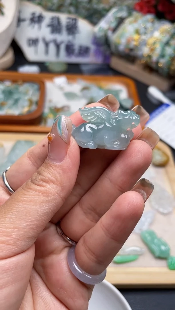 配石翡翠瑞**猫天然翡翠51