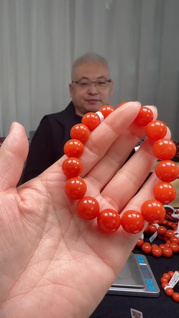 未镶嵌多样性发一件南红玛瑙【高货】柿子红13mm保山圆珠单圈