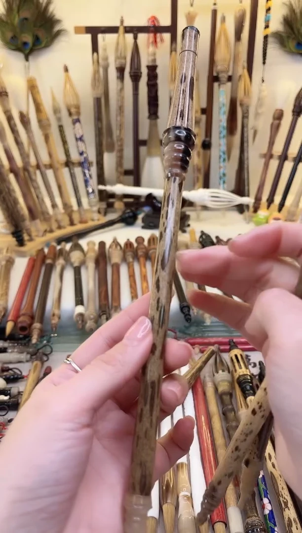 靈****河【清水试笔，拒绝蘸墨】墨琳笔庄毛笔1支