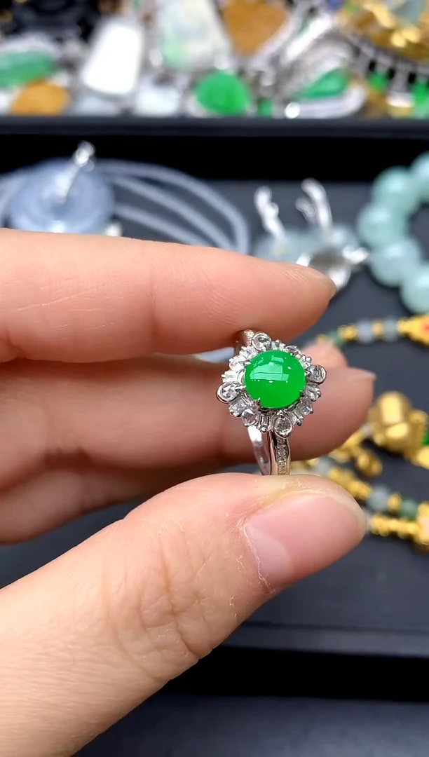 18K金镶嵌戒指翡翠308-中国好珍宝