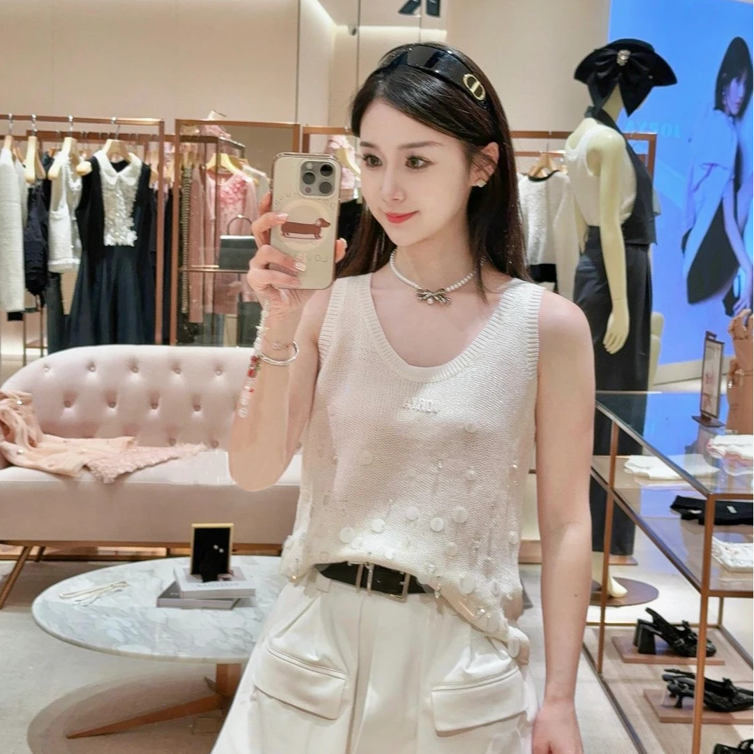 《猪猪出品》上新夏季白色时尚无袖T恤背心休闲百搭简约纯色666