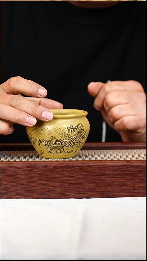 茶杯紫砂黄段150CC-057