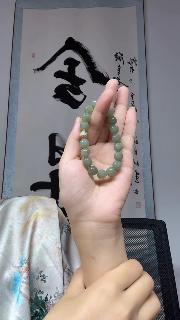 手串未镶嵌和田玉小何严选
