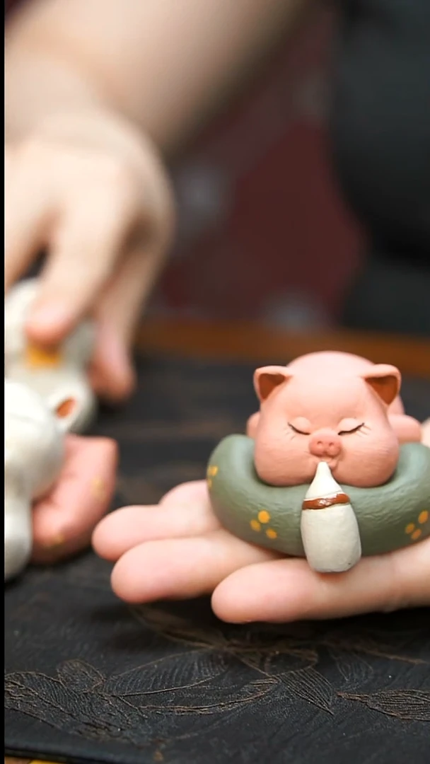 茶壶紫砂喝奶小猪茶宠