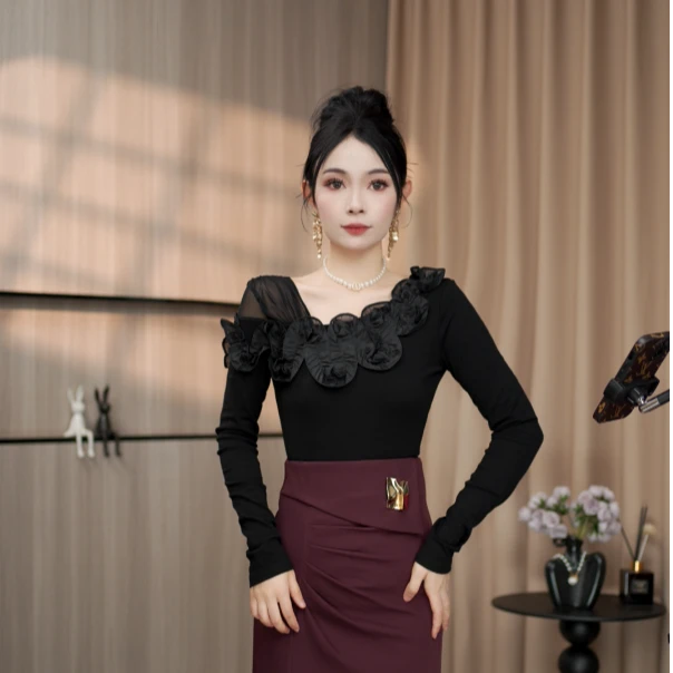 设计感小众立体洋气长袖T恤女2025秋季新款修身显瘦时尚上衣轻奢
