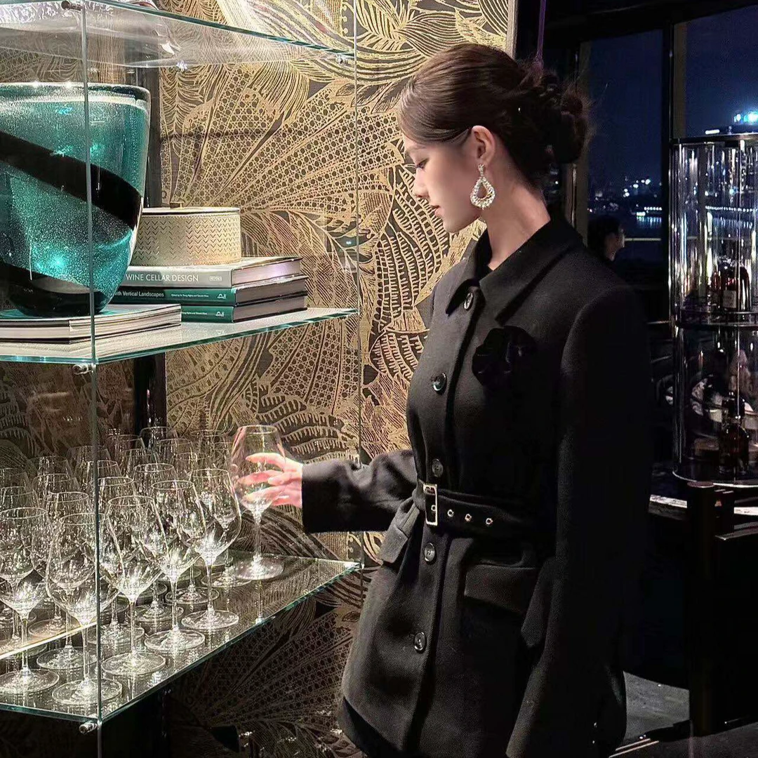 Vera Seriase设计师品牌 新款修身黑色翻领长袖外套2I4C1WT761