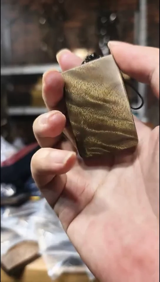 金丝楠无事牌脖挂