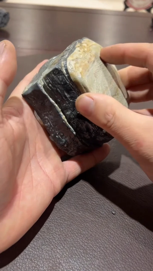 朝*朝意境典雅砚台烟缸摆件