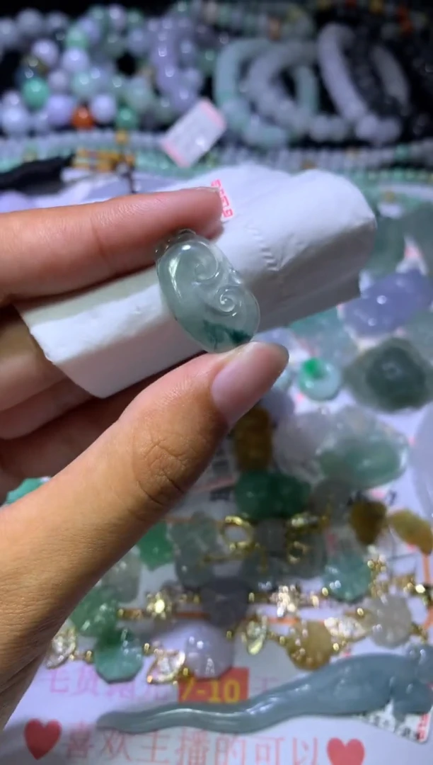 翡翠挂件未镶嵌MJX045554