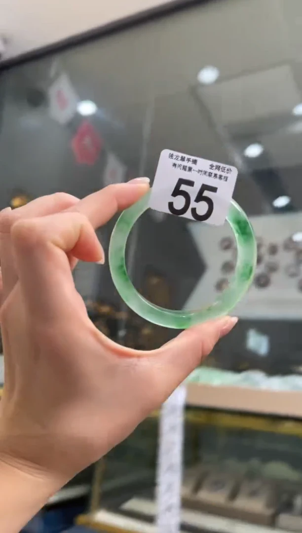 石英质玉手镯未镶嵌55  60-61圈口可戴