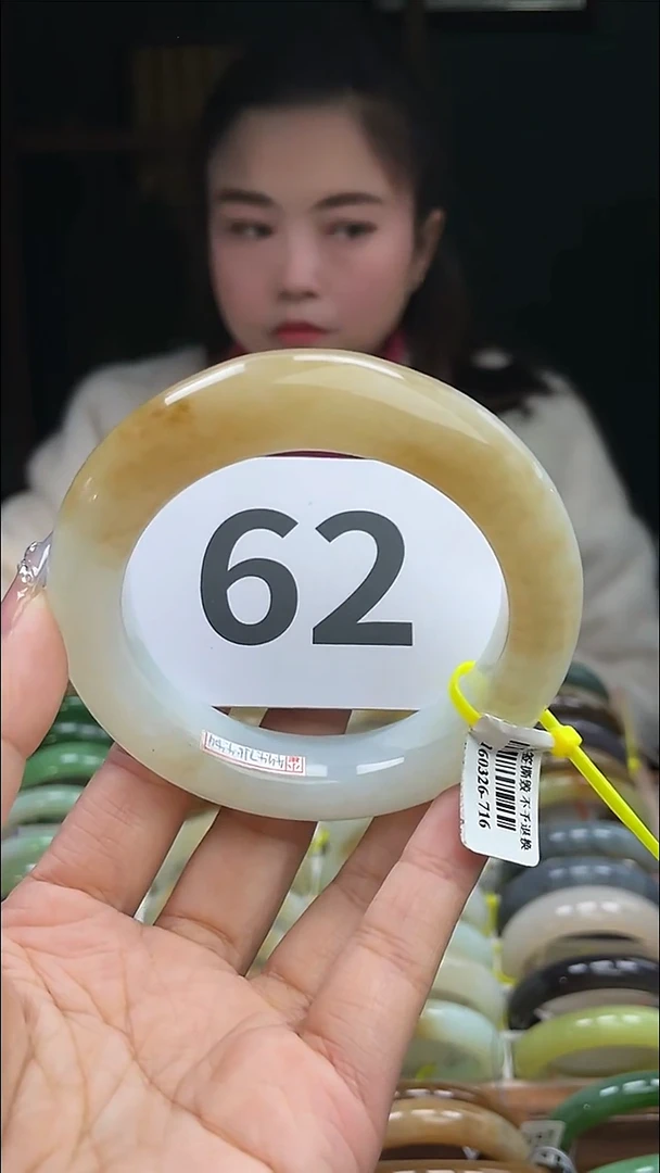 定制和田玉和田玉手镯