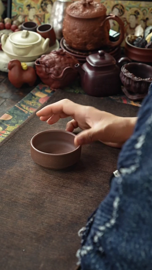 桃花泥光素紫砂普洱杯