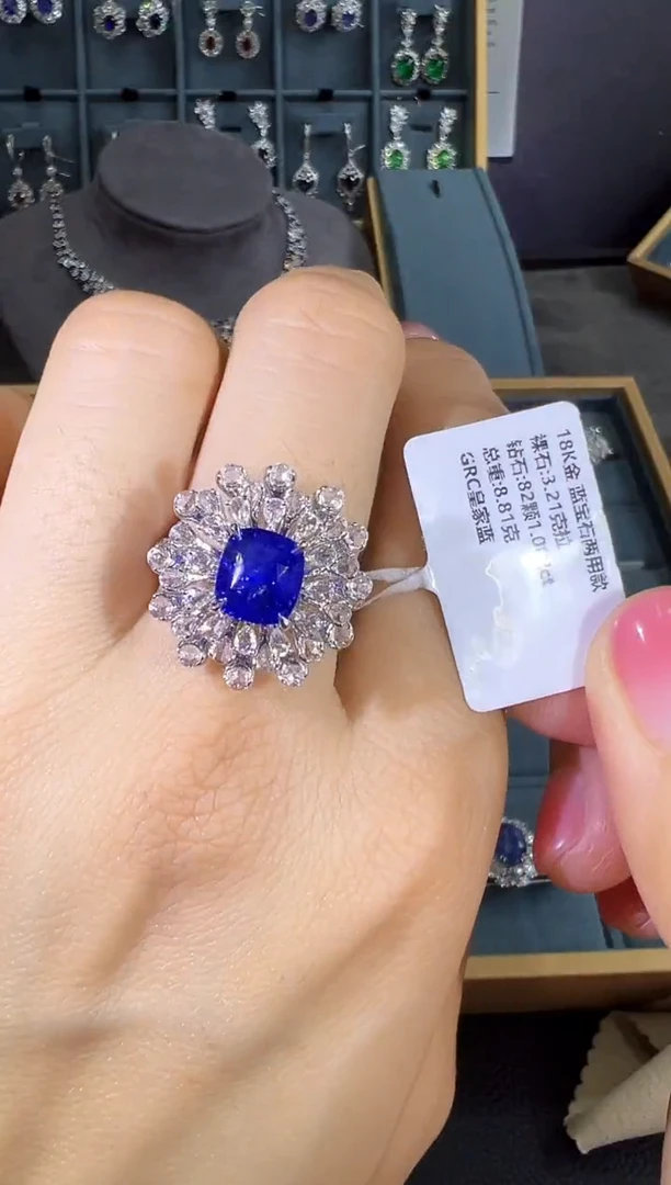 【闪购商品】蓝宝石戒指18K金镶嵌戒指