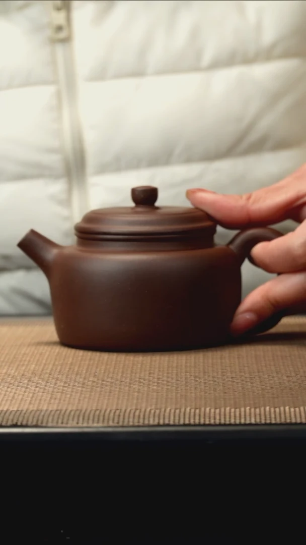 紫砂茶盏紫泥德钟220CC
