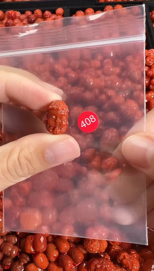 颈饰未镶嵌南红玛瑙1