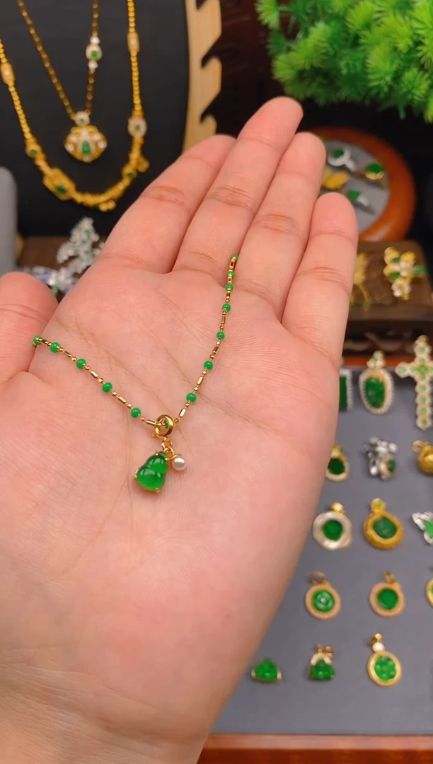 【闪购商品】翡翠吊坠(不含链)银S925镶嵌葫芦万能扣